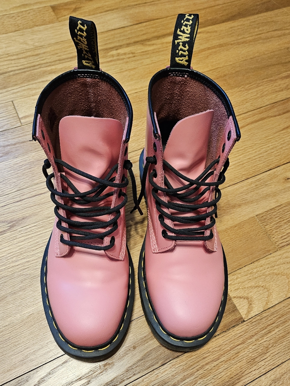 EUC Pink Dr. Martens - Picture 7 of 7